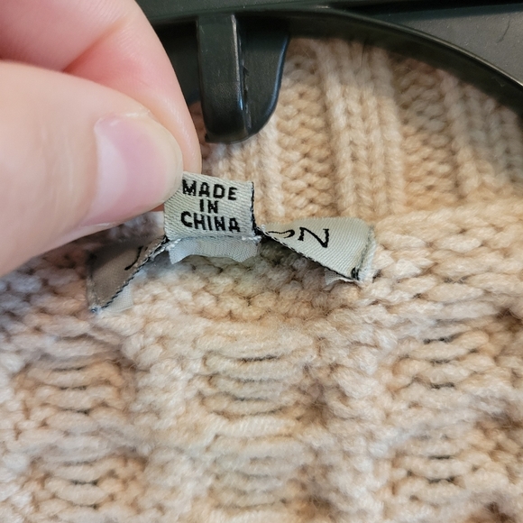 Jamison Thick Knit Cream Oatmeal Colored Sweater - Picture 4 of 6